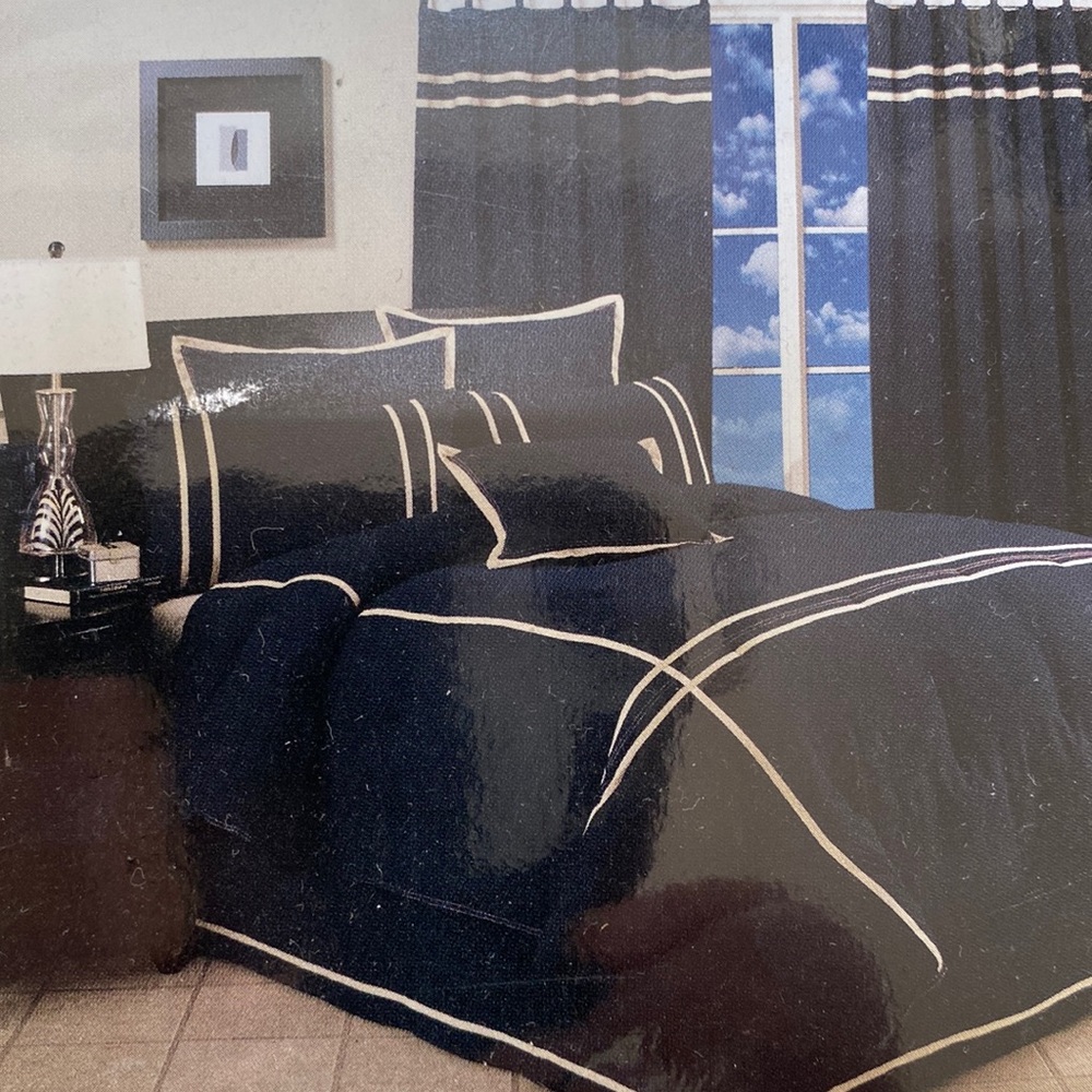 Royal Palace 26 by 26 Euro Shams. Navy & Tan Set of 2.